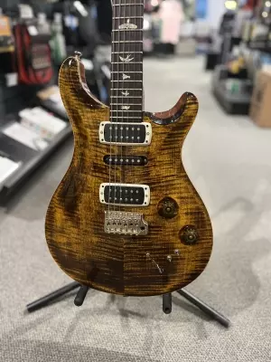 PRS Guitars - Modern Eagle V - Yellow Tiger 2